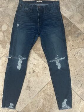 Madewell 9” hi rise skinny jeans distressed style size 32